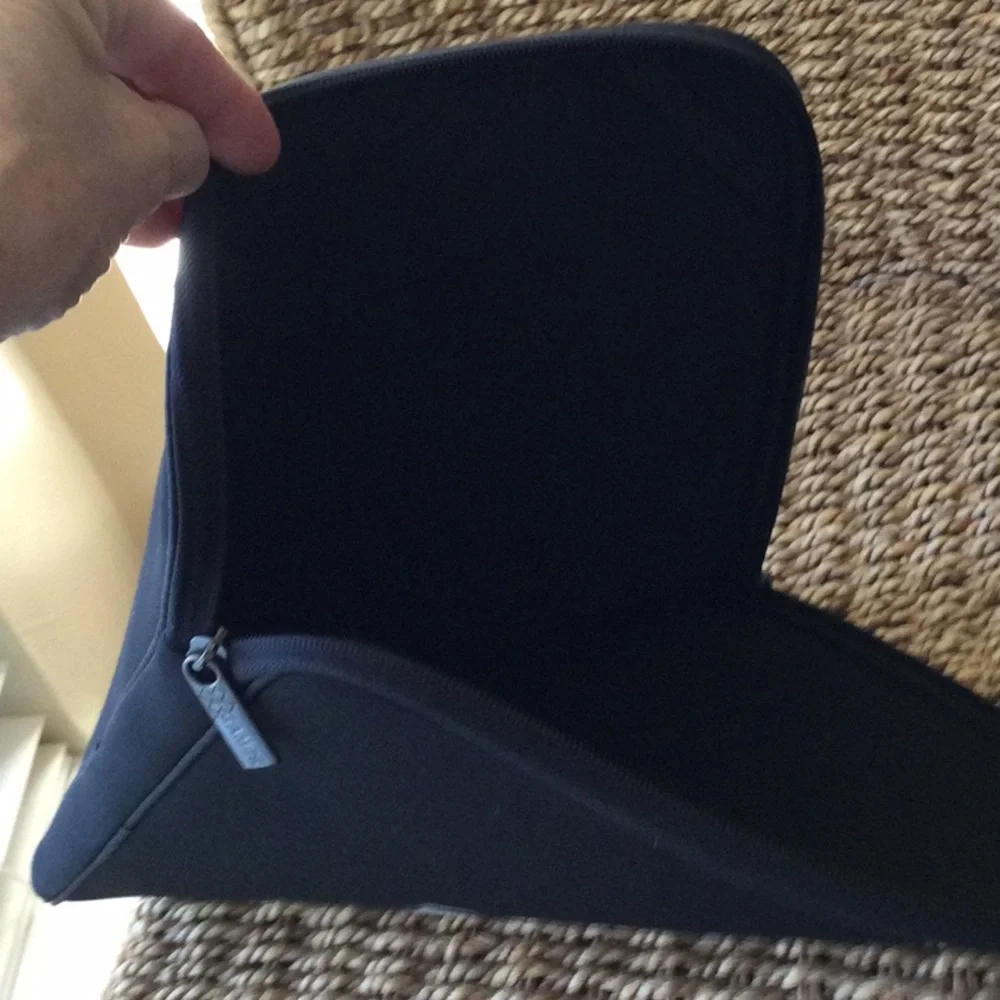 X games computer sleeve storage carrier